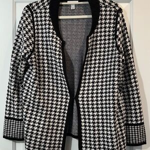 Susan Graver Black and White Knit Sweater